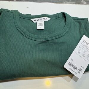 Athleta Signature Rib Crew Top – NWT (Size M)